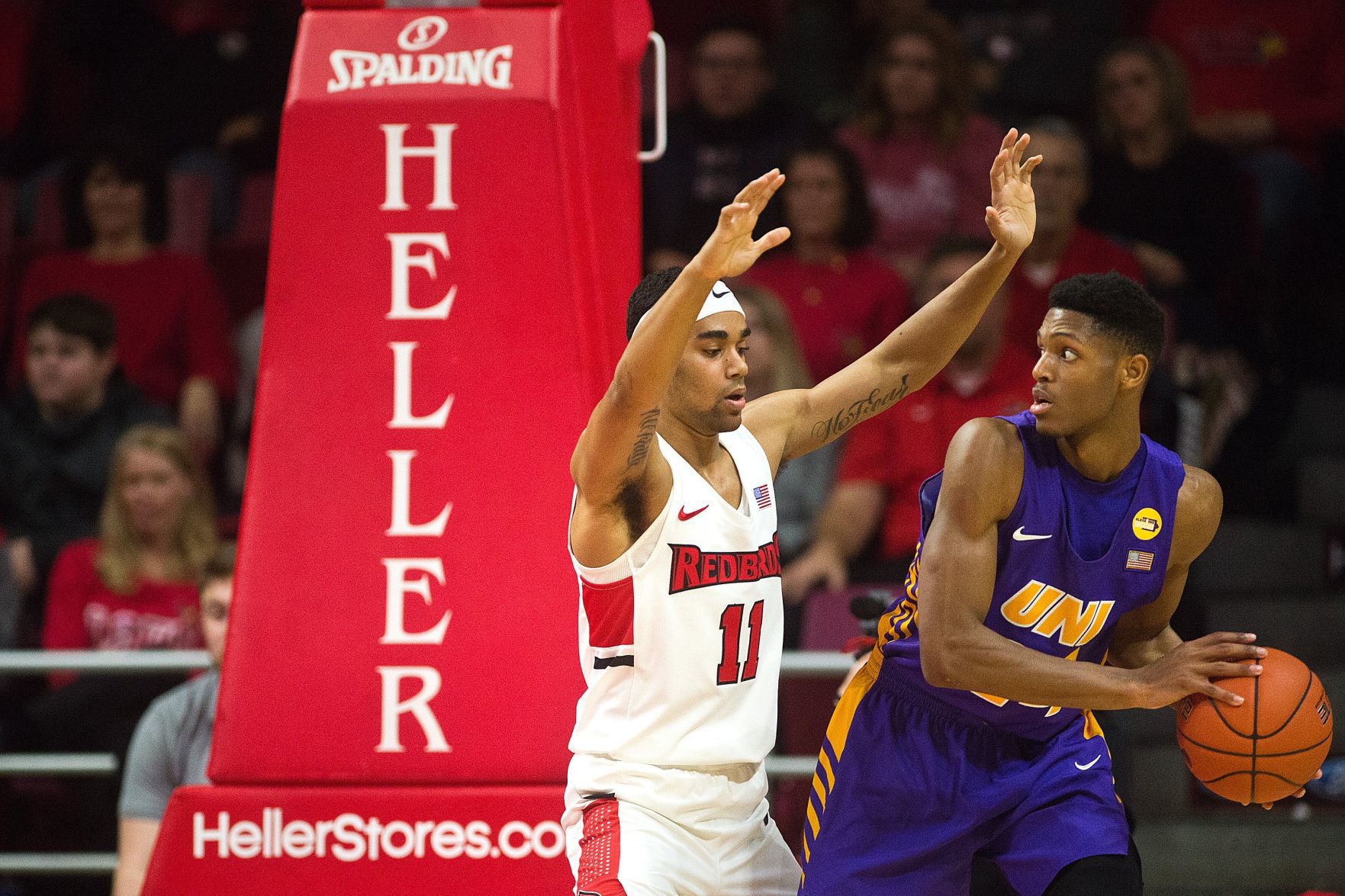 010919-blm-spt-3isuhoops